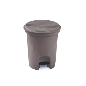 Lixeira com Pedal 13 Litros Sortida